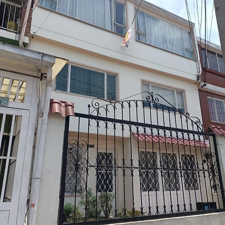 Moraldur Hotell Bogotá Exteriör bild